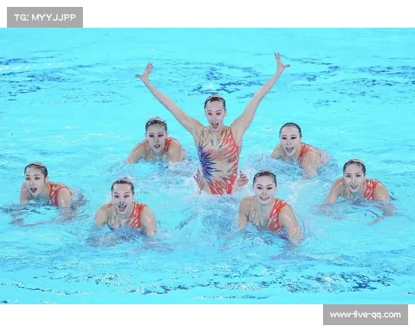 游泳项目最后一日多项决赛举行 浙江湖北等队接力项目夺金